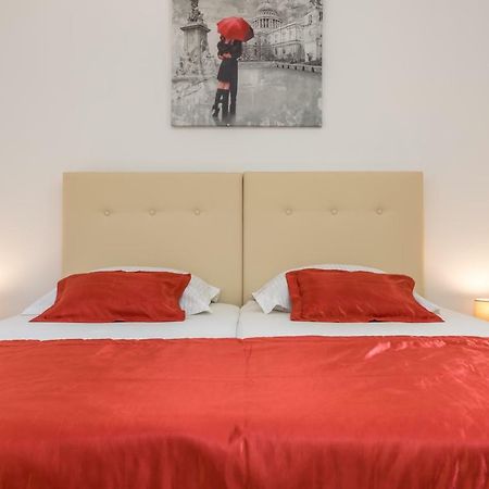 Apartment Marcela With Private Parking Split Exterior foto